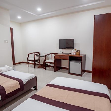 Luxury Hotel Hau Giang Хошимін Екстер'єр фото
