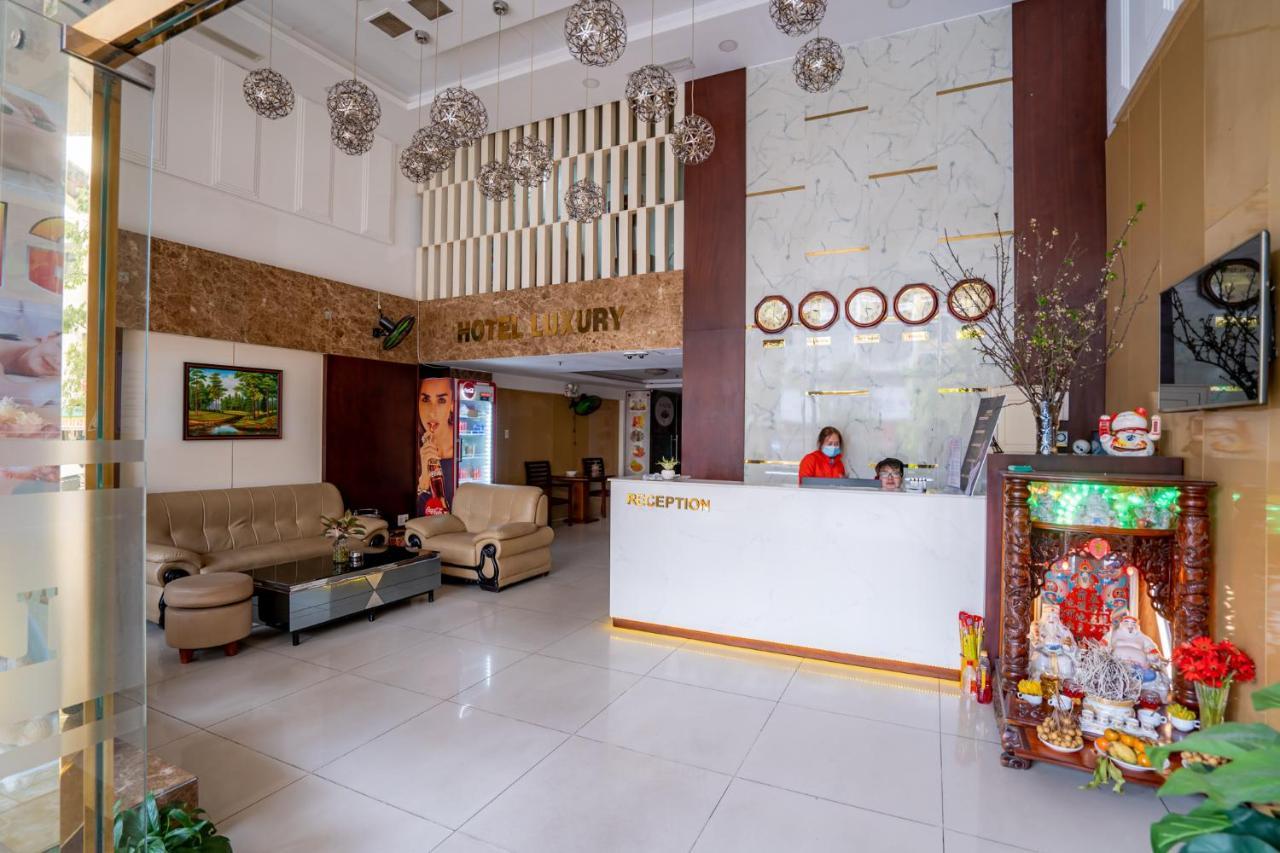 Luxury Hotel Hau Giang Хошимін Екстер'єр фото