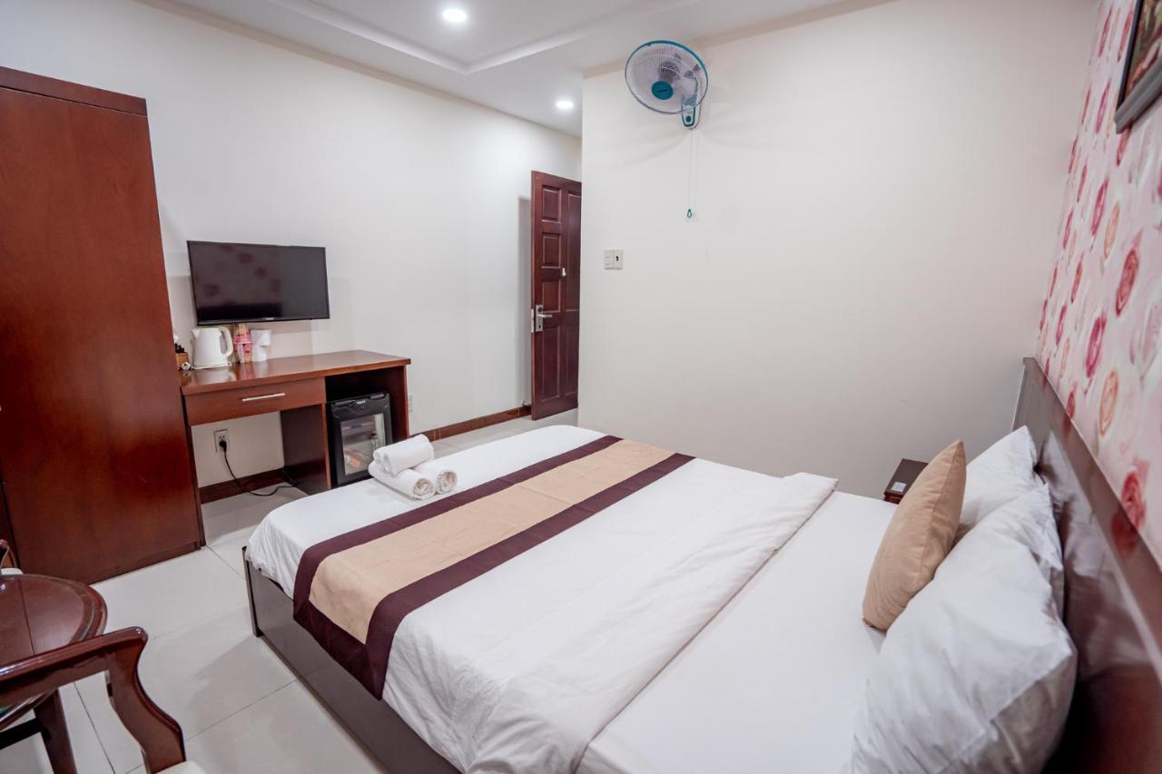 Luxury Hotel Hau Giang Хошимін Екстер'єр фото